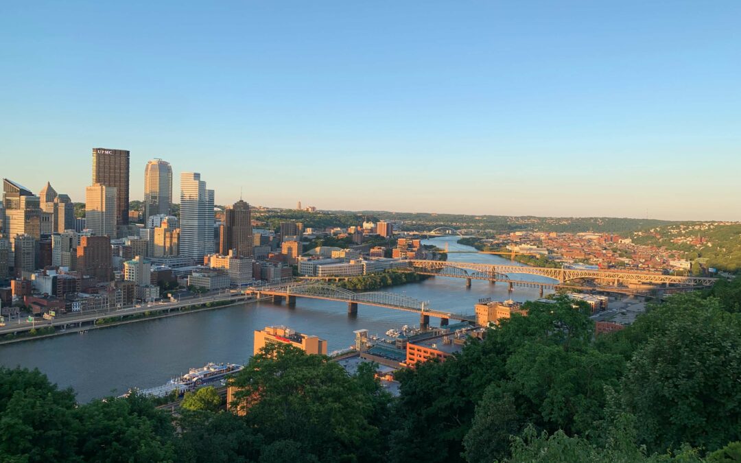 Image overlooking city of Pittsburgh, PA